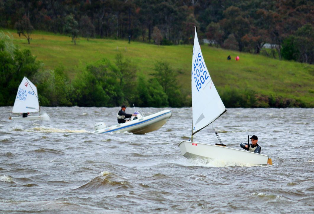 VIDEO | Optis wow Canberra Cauldron crowds | ACT Opti Champs