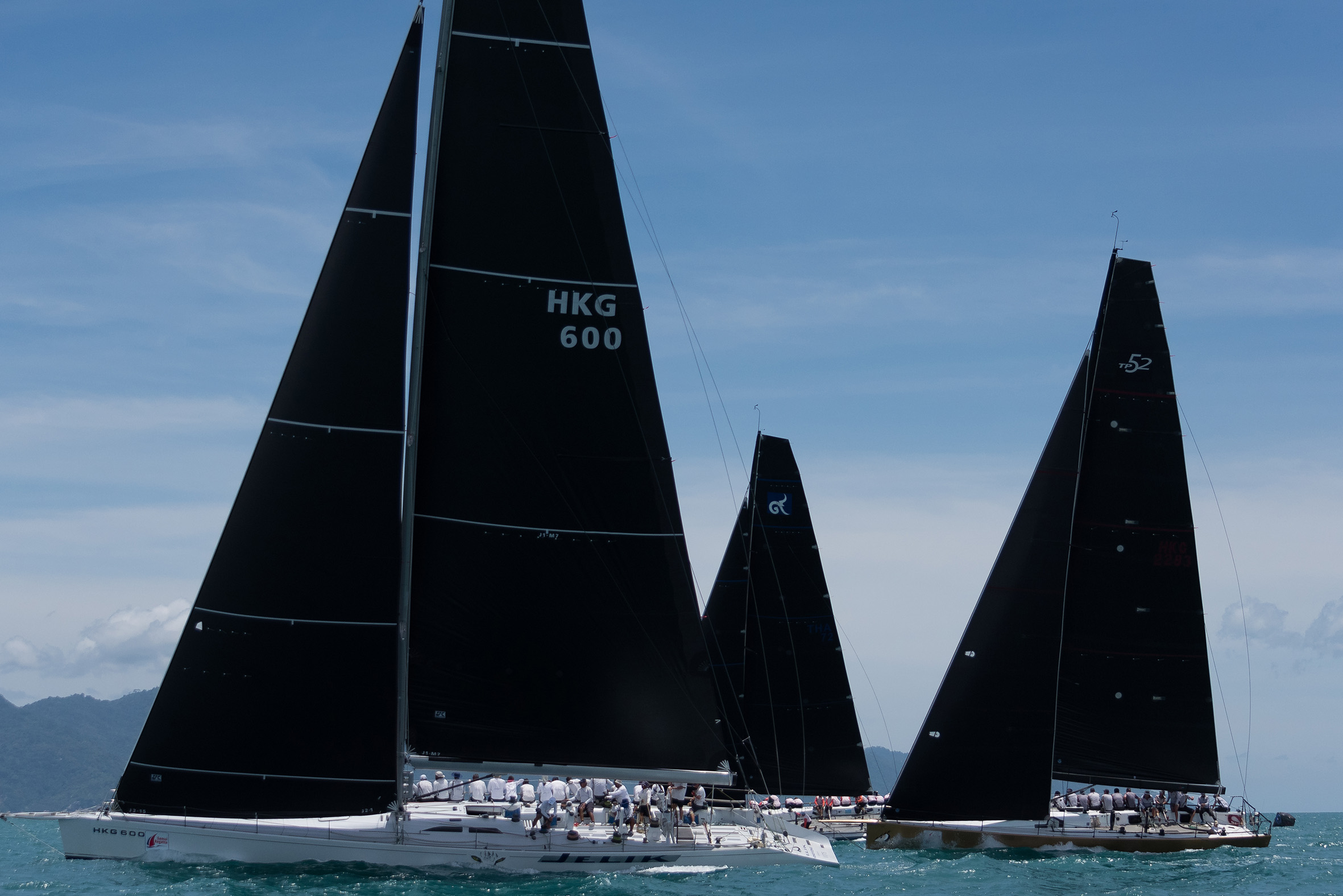 Consolidation at the top on Day 3 of 2017 Samui Regatta