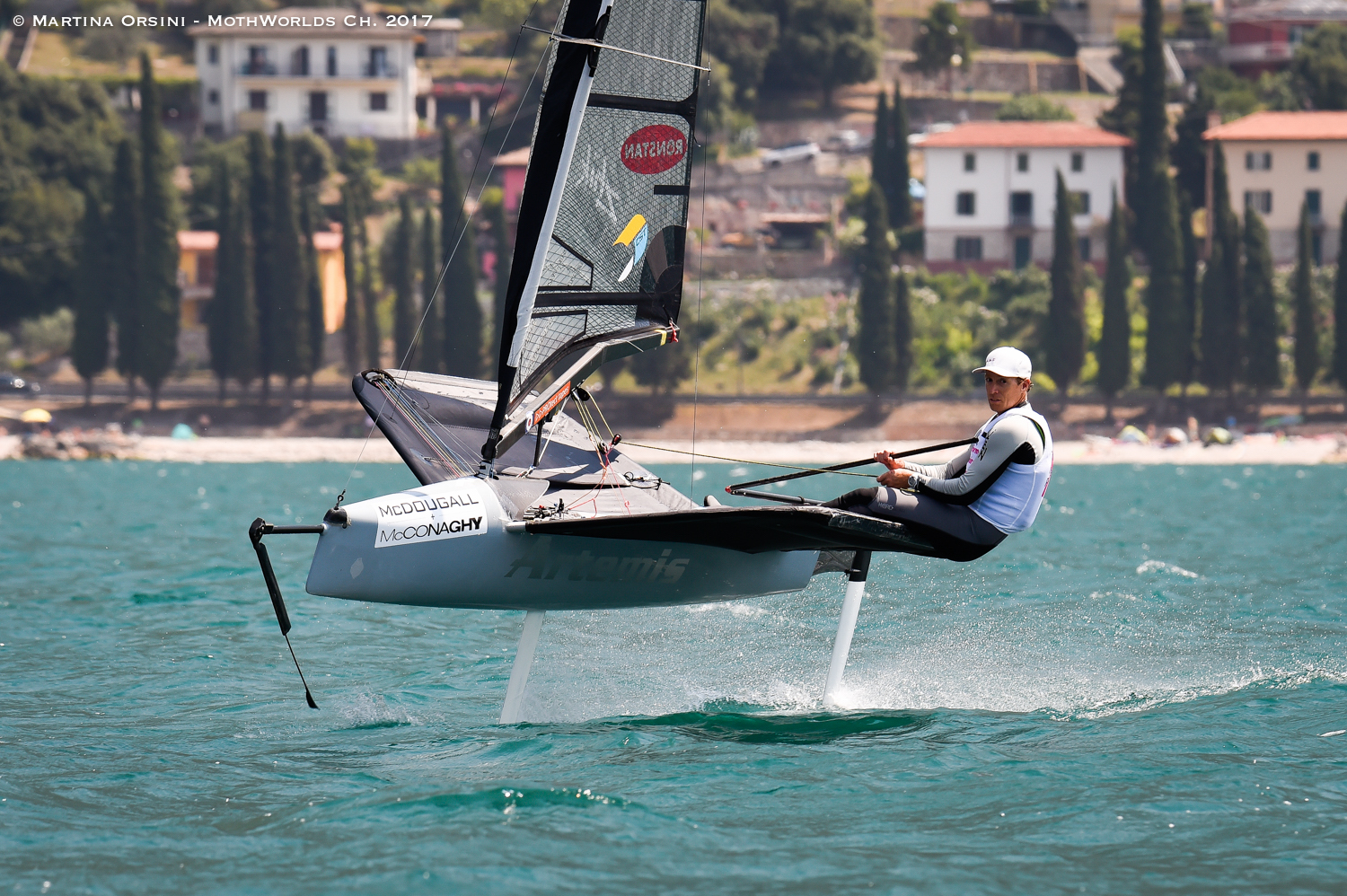 Standby – The most competitive Moth Worlds ever is nearly here