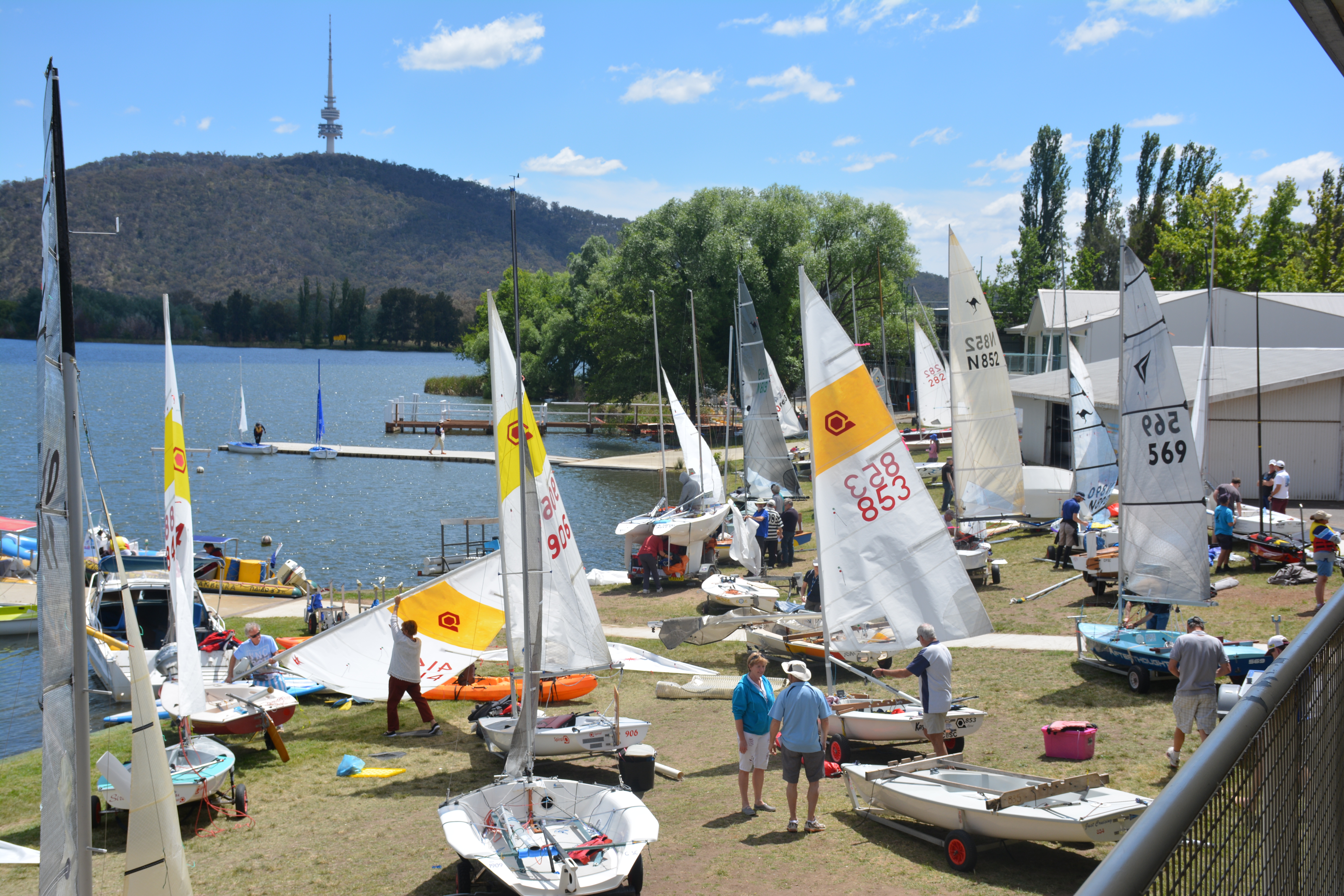 Nations Capital lights up for sailingbits.com ACT Dinghy Championships